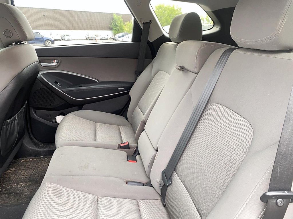 2016 Hyundai Santa Fe XL AWD Limited 6 Passenger in Brantford, Ontario - 16 - w1024h768px