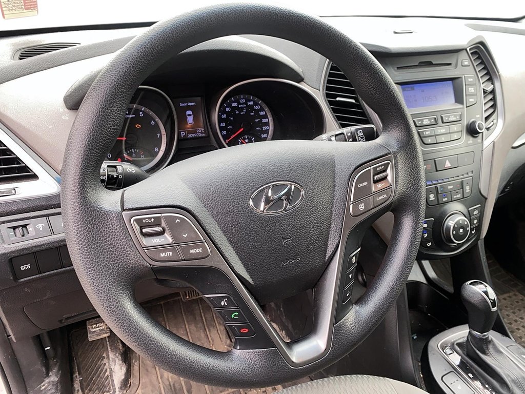 2016 Hyundai Santa Fe XL AWD Limited 6 Passenger in Brantford, Ontario - 11 - w1024h768px