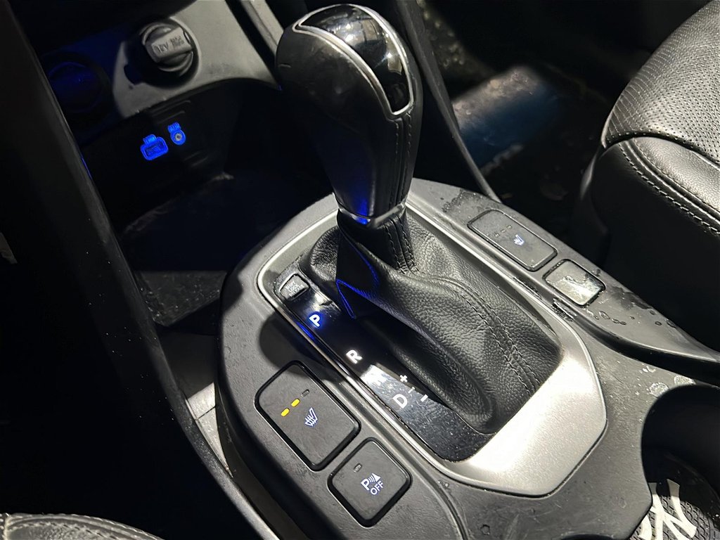 2018 Hyundai Santa Fe XL AWD 3.3L in Brantford, Ontario - 14 - w1024h768px