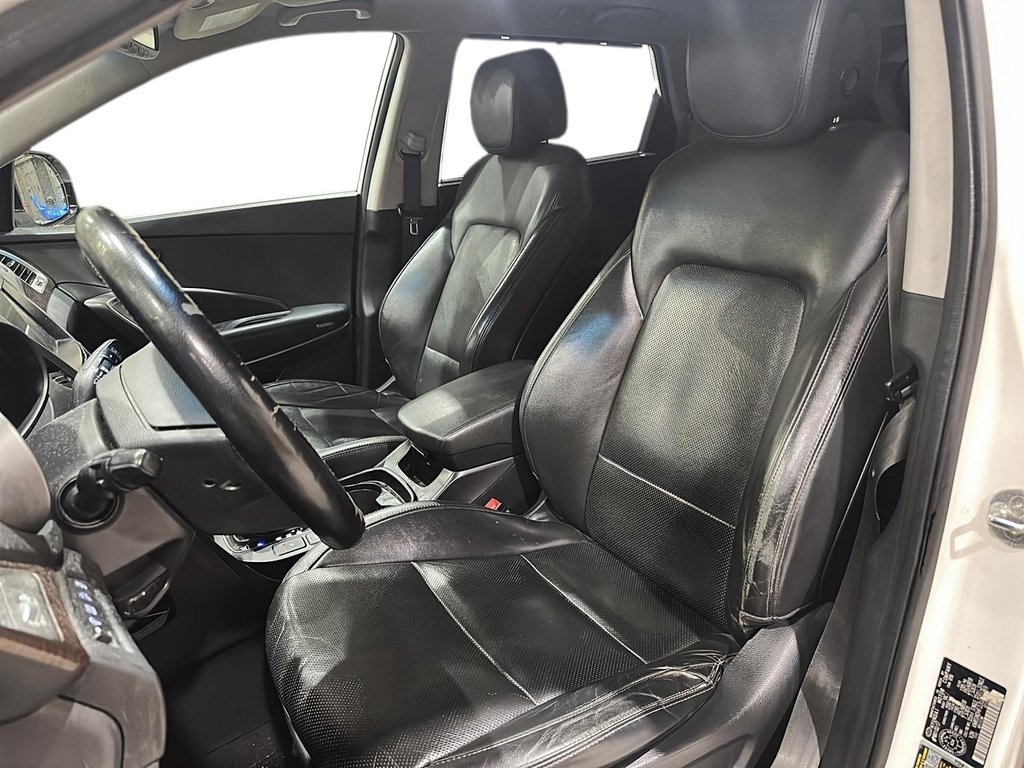 2018 Hyundai Santa Fe XL AWD 3.3L in Brantford, Ontario - 8 - w1024h768px