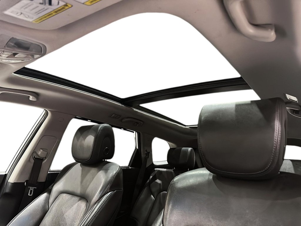 2018 Hyundai Santa Fe XL AWD 3.3L in Brantford, Ontario - 16 - w1024h768px