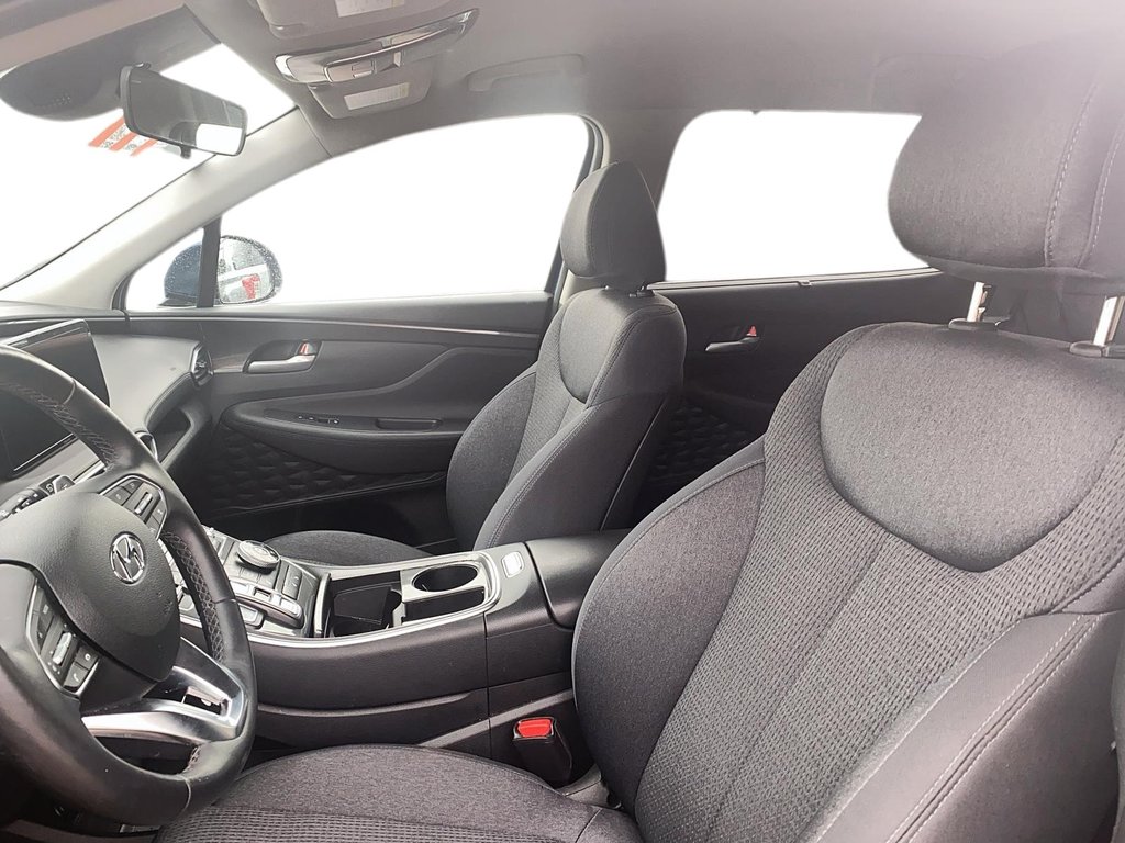 2023 Hyundai Santa Fe Preferred AWD 2.5L in Stratford, Ontario - 8 - w1024h768px