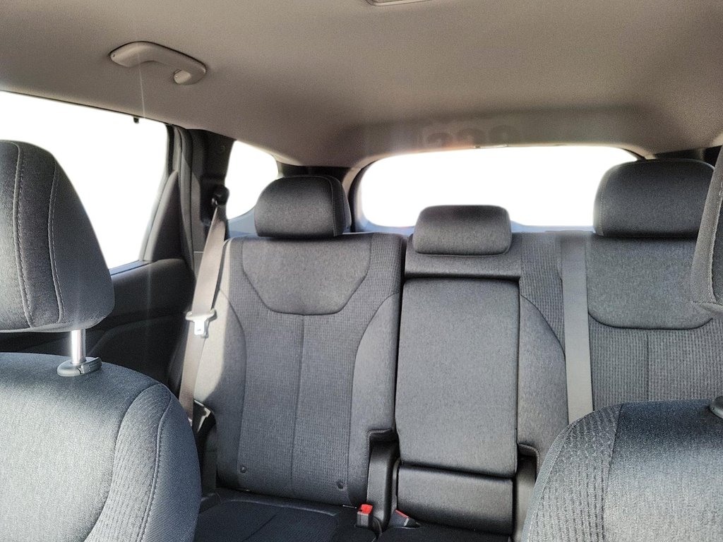 2023 Hyundai Santa Fe Preferred AWD 2.5L in Brantford, Ontario - 18 - w1024h768px
