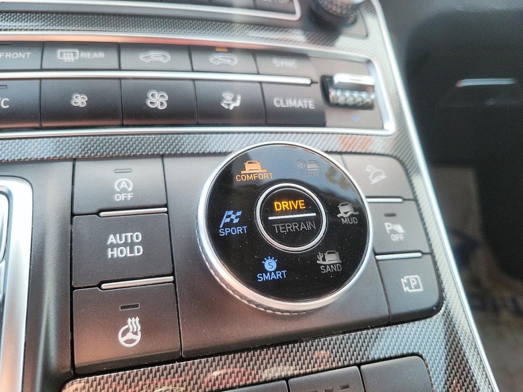 2023 Hyundai Santa Fe Preferred AWD 2.5L in Brantford, Ontario - 15 - w1024h768px