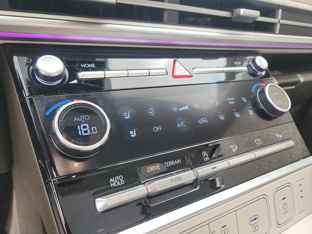 2025 Hyundai Santa Fe Ultimate Calligraphy AWD w/Beige Interior in Brantford, Ontario - 15 - w1024h768px