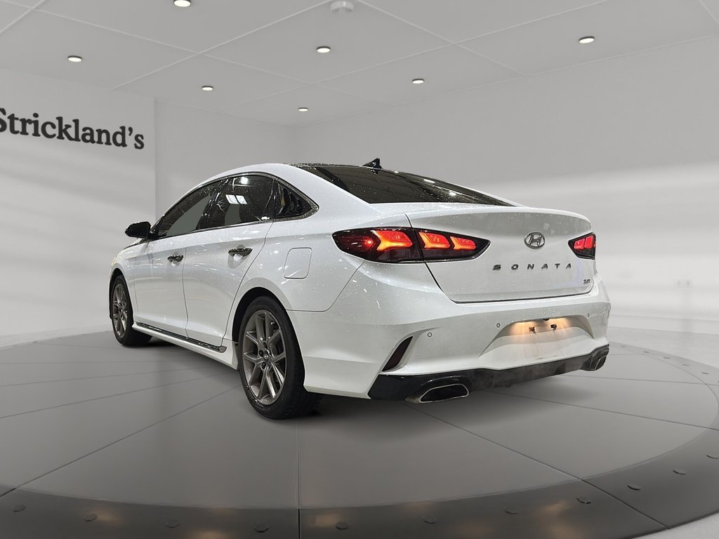 2018 Hyundai Sonata 2.0T Sport in Brantford, Ontario - 4 - w1024h768px