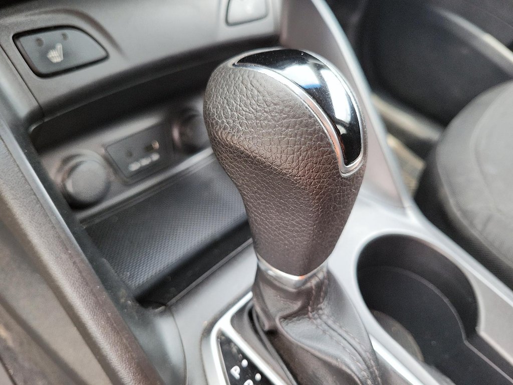 2015 Hyundai Tucson GLS FWD at in Brantford, Ontario - 14 - w1024h768px