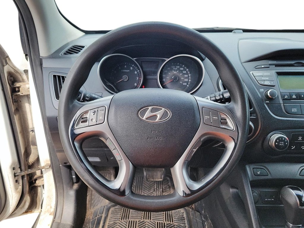 2015 Hyundai Tucson GLS FWD at in Brantford, Ontario - 11 - w1024h768px