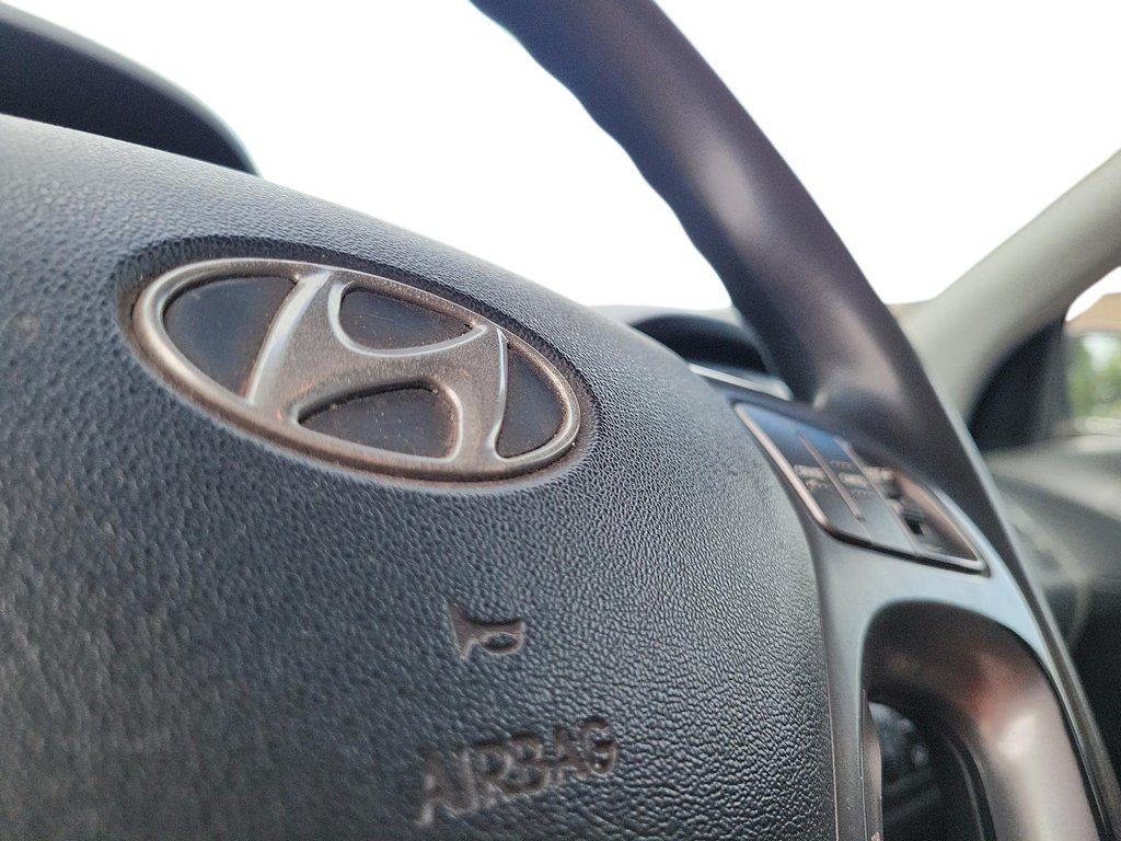 2015 Hyundai Tucson GLS FWD at in Brantford, Ontario - 17 - w1024h768px