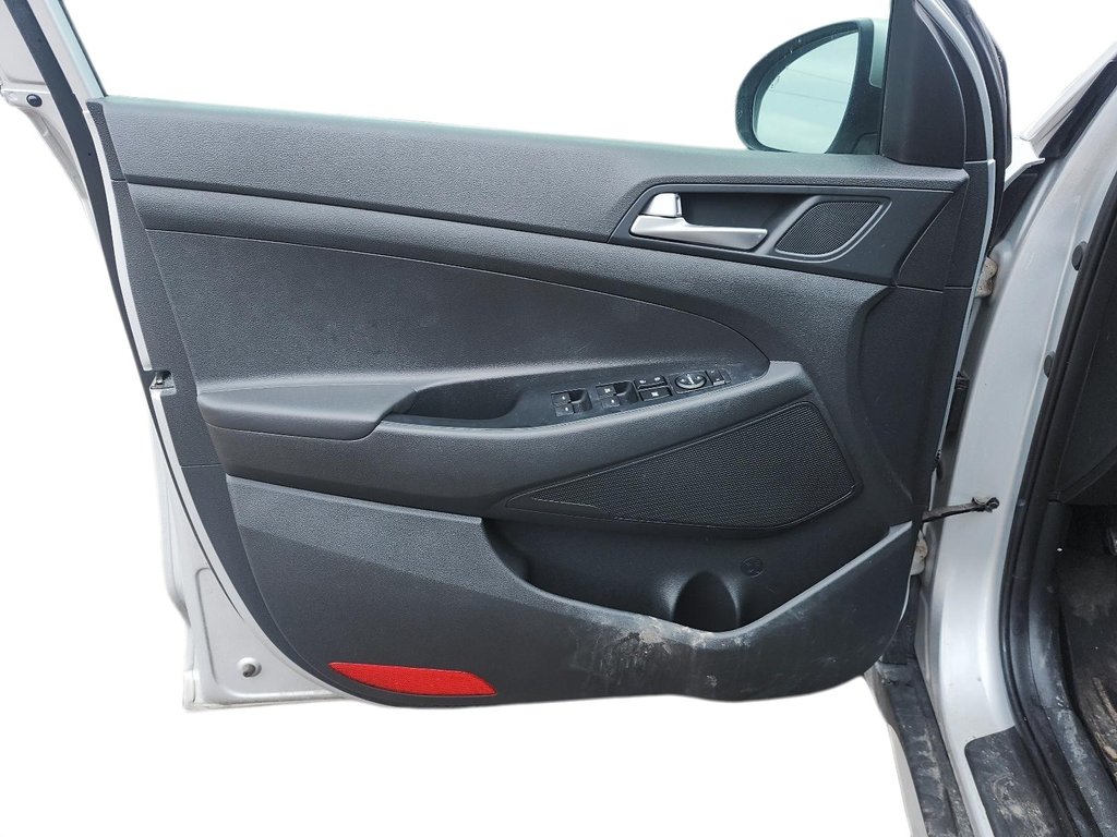 2019 Hyundai Tucson AWD 2.0L Preferred in Brantford, Ontario - 10 - w1024h768px