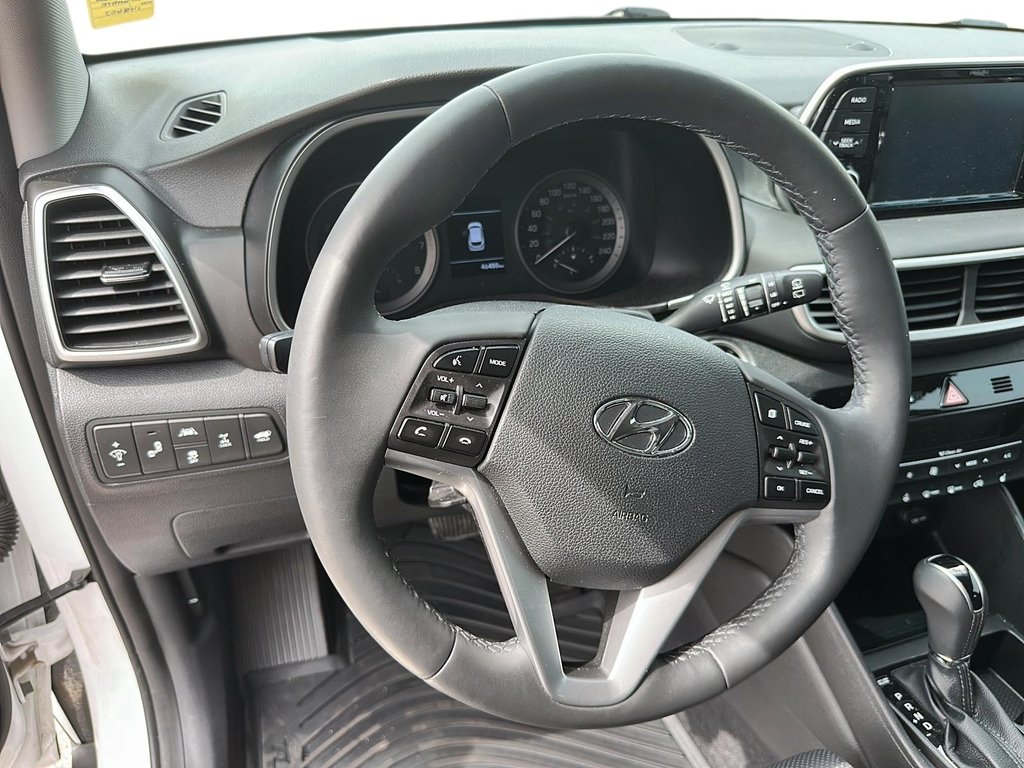 2020 Hyundai Tucson AWD 2.4L Luxury in Stratford, Ontario - 10 - w1024h768px