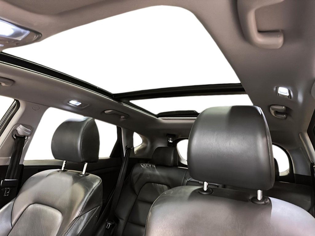 2020 Hyundai Tucson AWD 2.0L Preferred in Brantford, Ontario - 16 - w1024h768px