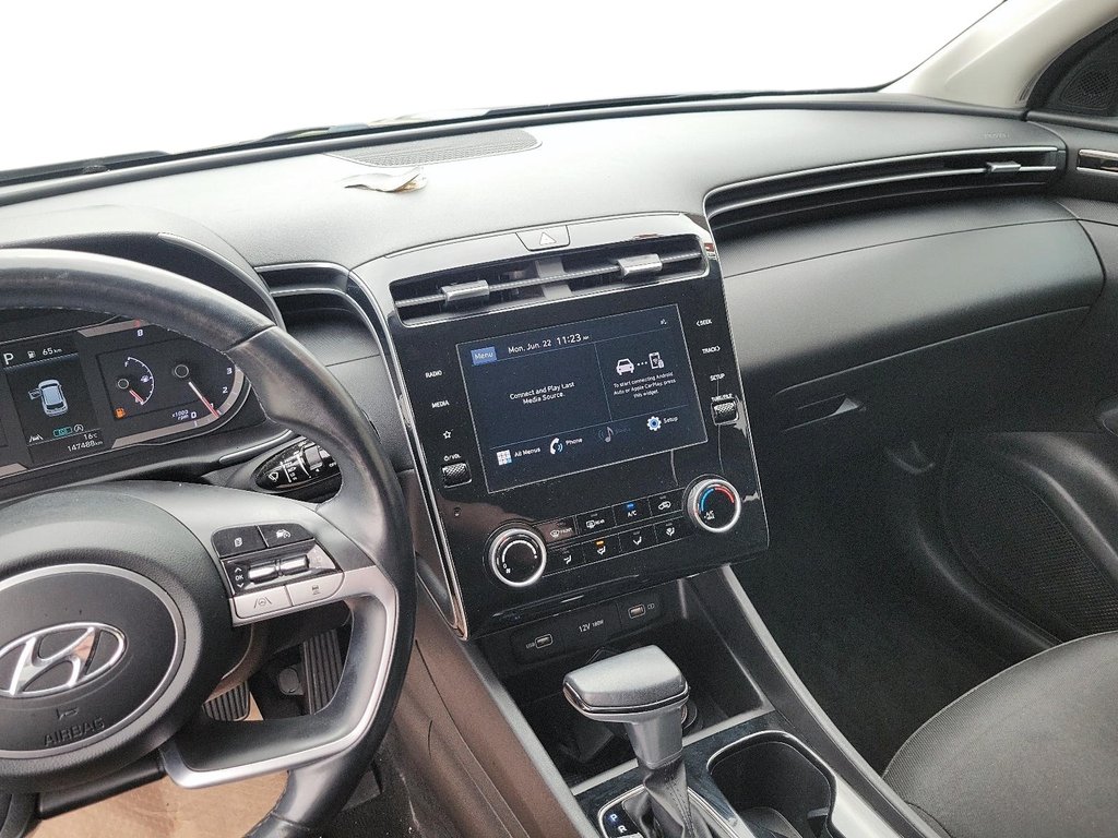 2022 Hyundai Tucson AWD 2.5L Preferred in Brantford, Ontario - 13 - w1024h768px