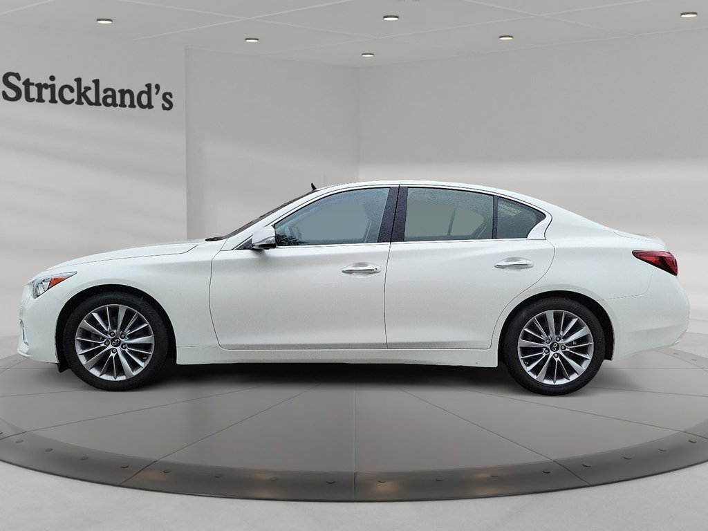 2022 Infiniti Q50 LUXE in Brantford, Ontario - 5 - w1024h768px