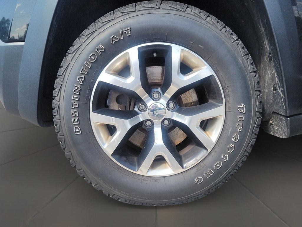2016 Jeep Cherokee 4x4 Trailhawk in Brantford, Ontario - 7 - w1024h768px