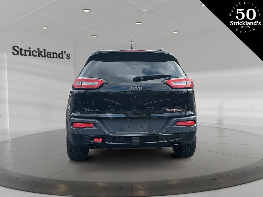 2018  Cherokee 4x4 Trailhawk in Stratford, Ontario - 3 - w1024h768px