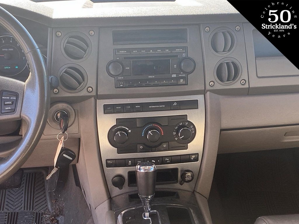 2006  Commander in Stratford, Ontario - 11 - w1024h768px