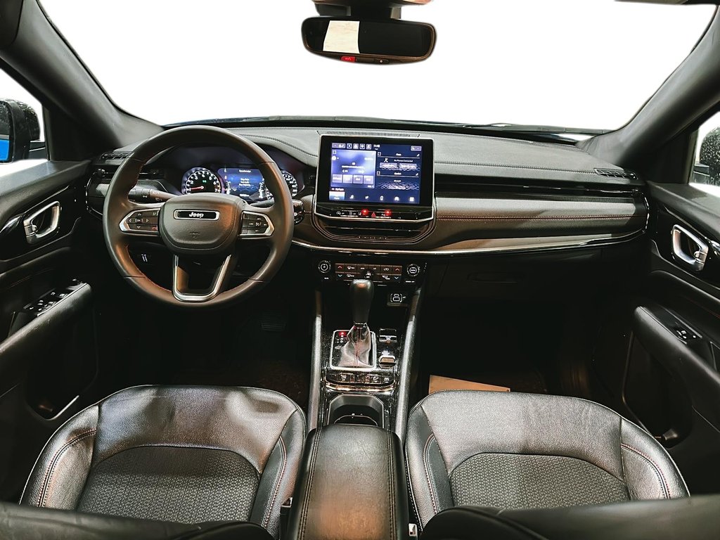 2024 Jeep Compass Trailhawk 4x4 in Brantford, Ontario - 9 - w1024h768px