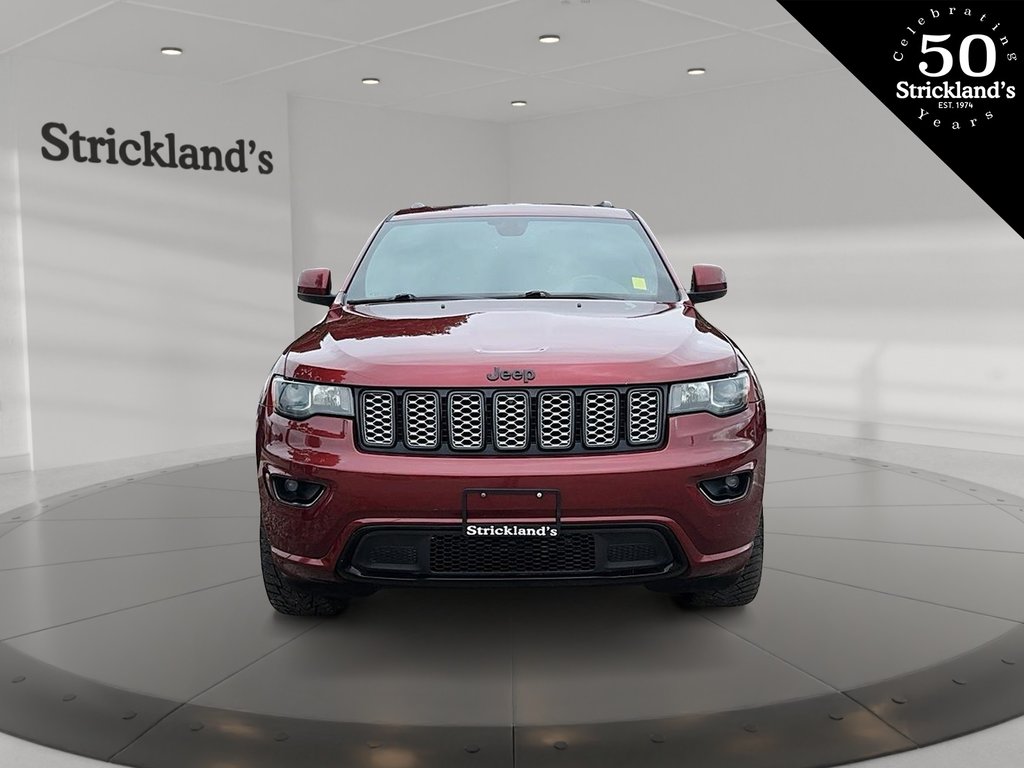 2021  Grand Cherokee 4X4 Laredo in Stratford, Ontario - 2 - w1024h768px