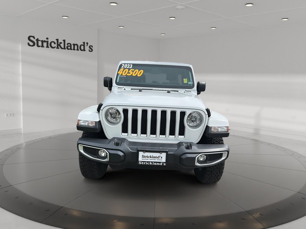 2023 Jeep Wrangler Unlimited Sahara in Brantford, Ontario - 2 - w1024h768px