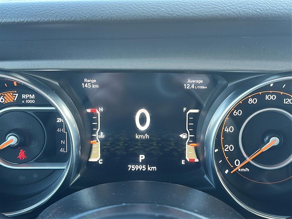 2023 Jeep Wrangler Unlimited Sport in Brantford, Ontario - 12 - w1024h768px