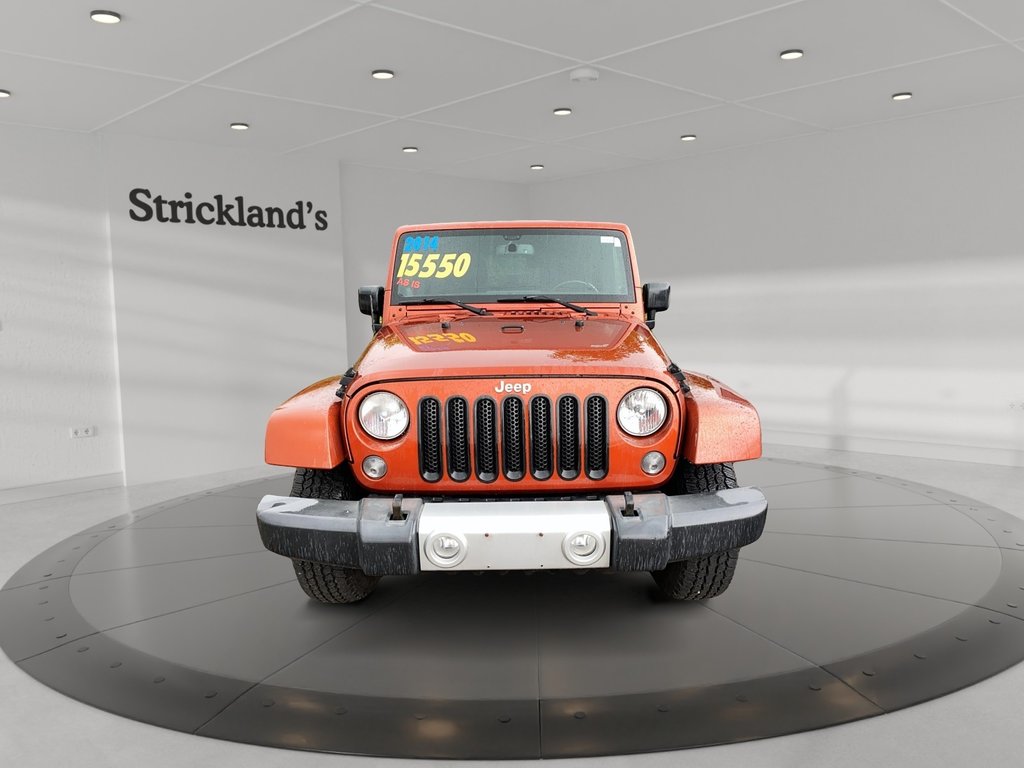2014 Jeep Wrangler Unlimited Sahara in Brantford, Ontario - 2 - w1024h768px