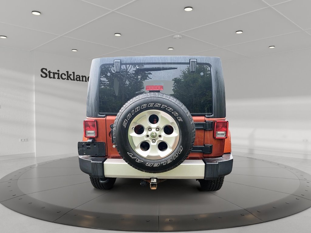 2014 Jeep Wrangler Unlimited Sahara in Brantford, Ontario - 3 - w1024h768px