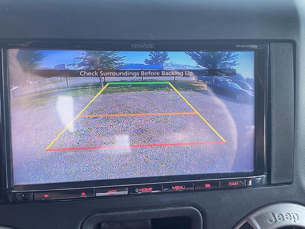 2016 Jeep Wrangler Sport in Brantford, Ontario - 16 - w1024h768px