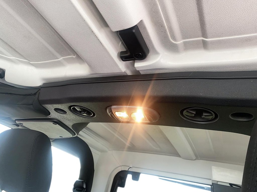 2018 Jeep Wrangler Jk Sport in Stratford, Ontario - 17 - w1024h768px