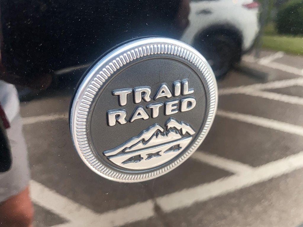 2018 Jeep Wrangler Jk Sport in Stratford, Ontario - 8 - w1024h768px