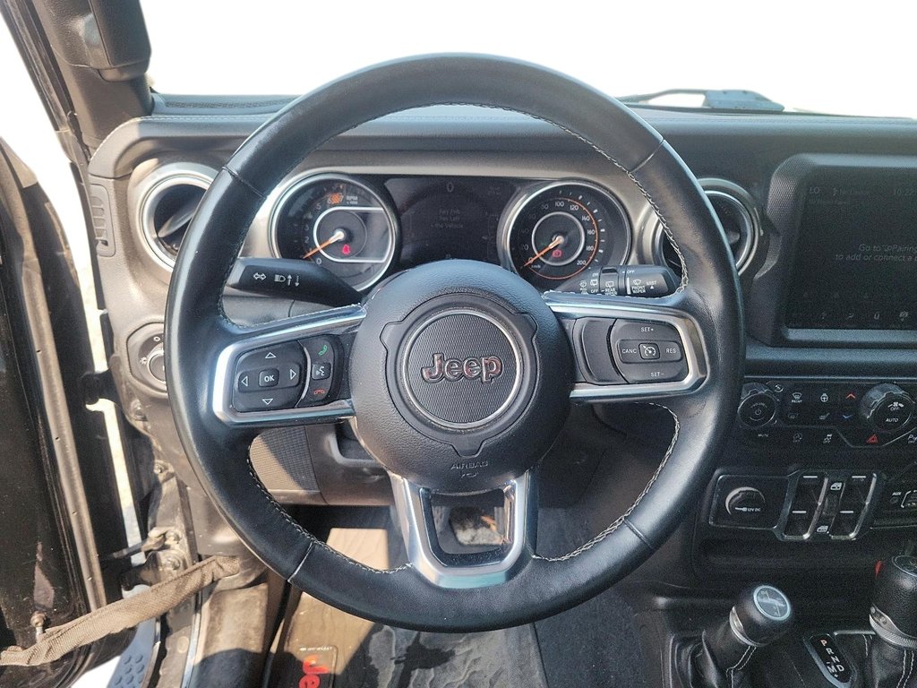2018 Jeep Wrangler Jl Unlimited Sahara in Brantford, Ontario - 11 - w1024h768px