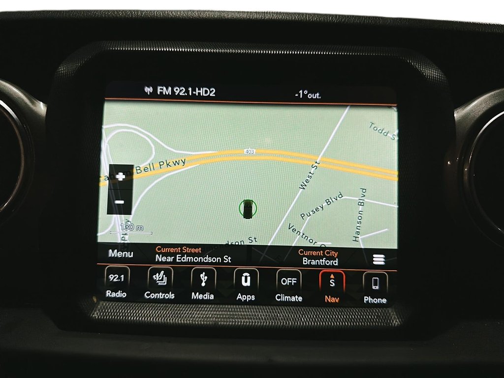 2019 Jeep Wrangler Jl Unlimited Sahara in Stratford, Ontario - 15 - w1024h768px