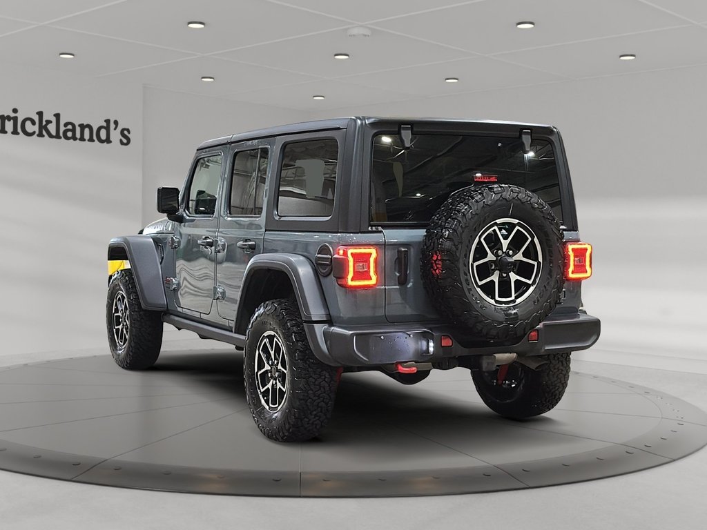 2024 Jeep Wrangler Rubicon 4 Door 4x4 in Brantford, Ontario - 4 - w1024h768px