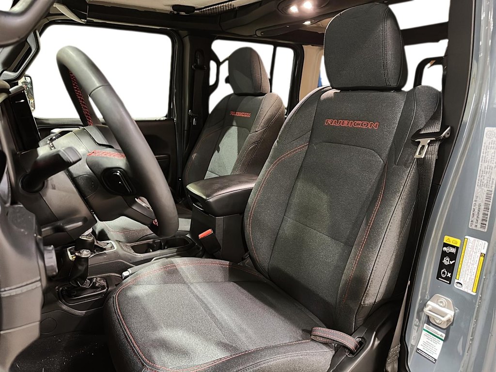 2024 Jeep Wrangler Rubicon 4 Door 4x4 in Brantford, Ontario - 8 - w1024h768px
