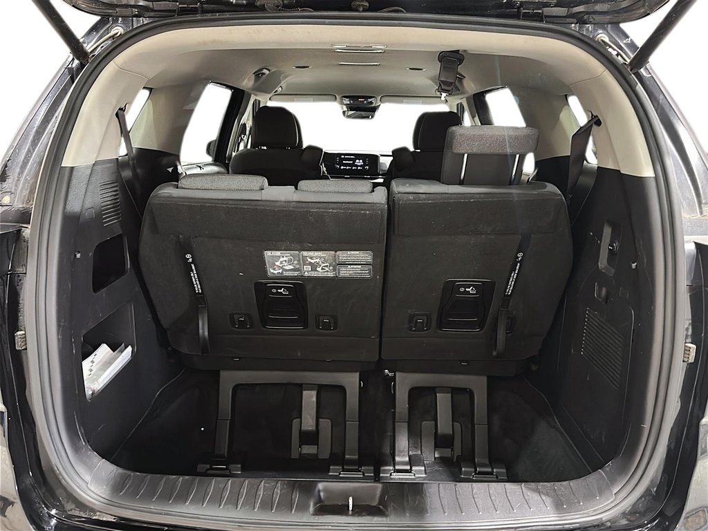 2024 Kia Carnival LX+ FWD in Brantford, Ontario - 6 - w1024h768px