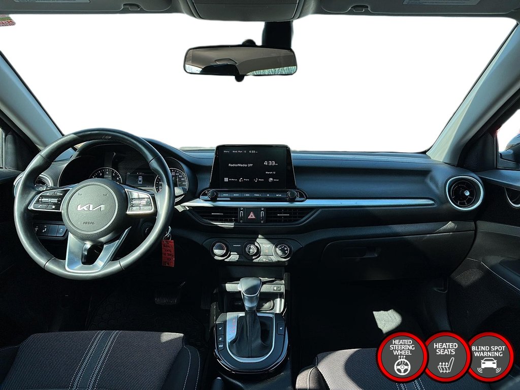 2023 Kia Forte Sedan EX+ IVT in Stratford, Ontario - 9 - w1024h768px
