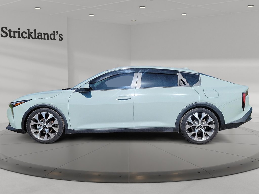 2025 Kia K4 LX FWD in Brantford, Ontario - 5 - w1024h768px