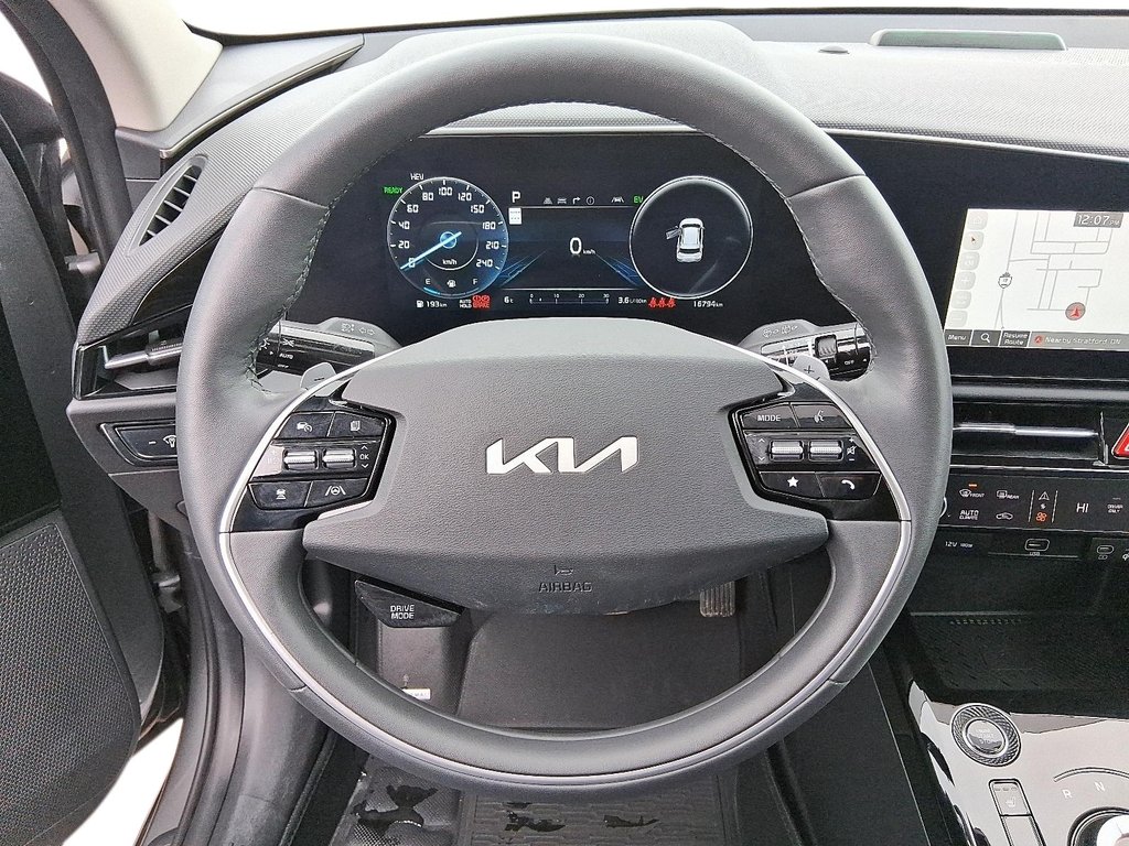 2025 Kia Niro Plug-In Hybrid EX Premium FWD in Brantford, Ontario - 12 - w1024h768px