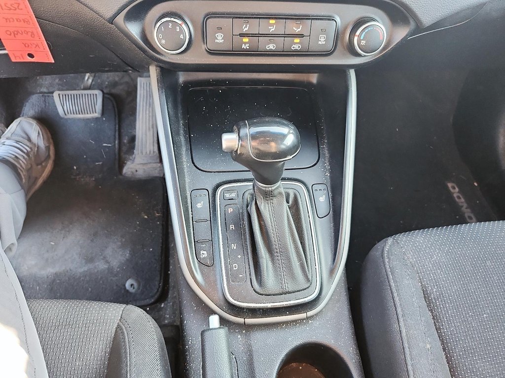 2014 Kia Rondo EX AT in Brantford, Ontario - 15 - w1024h768px