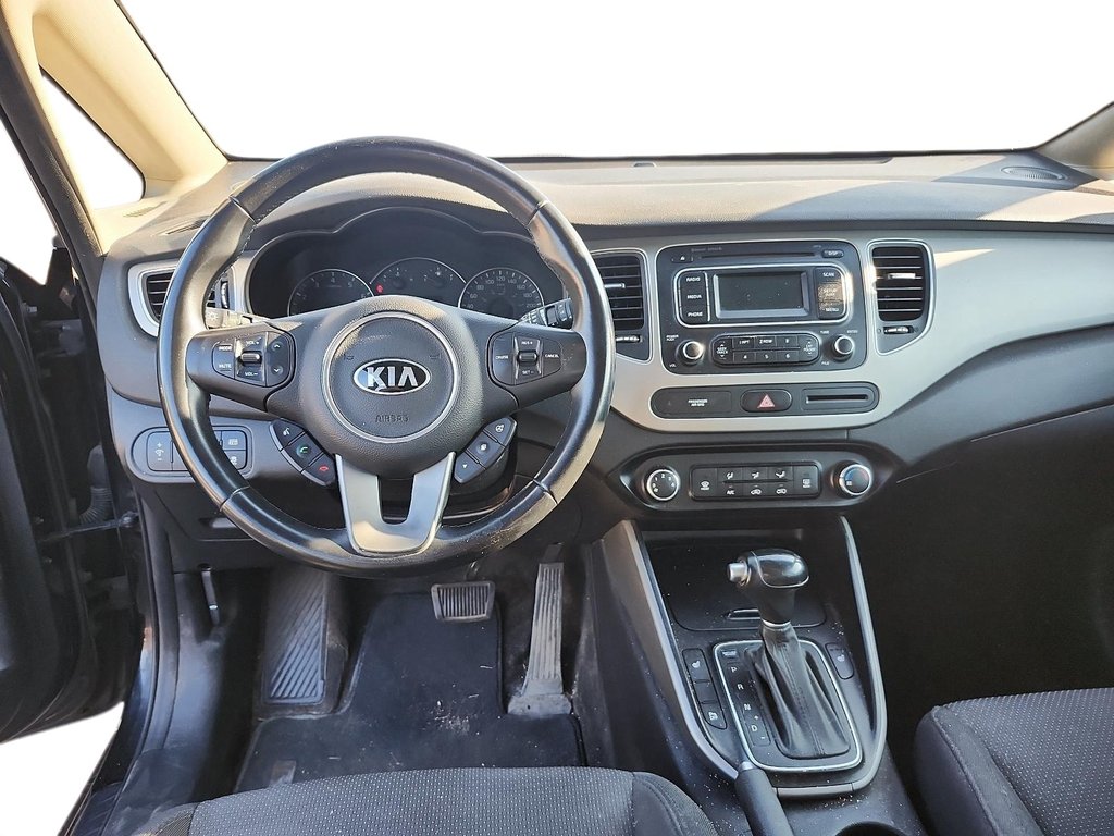 2014 Kia Rondo EX AT in Brantford, Ontario - 10 - w1024h768px