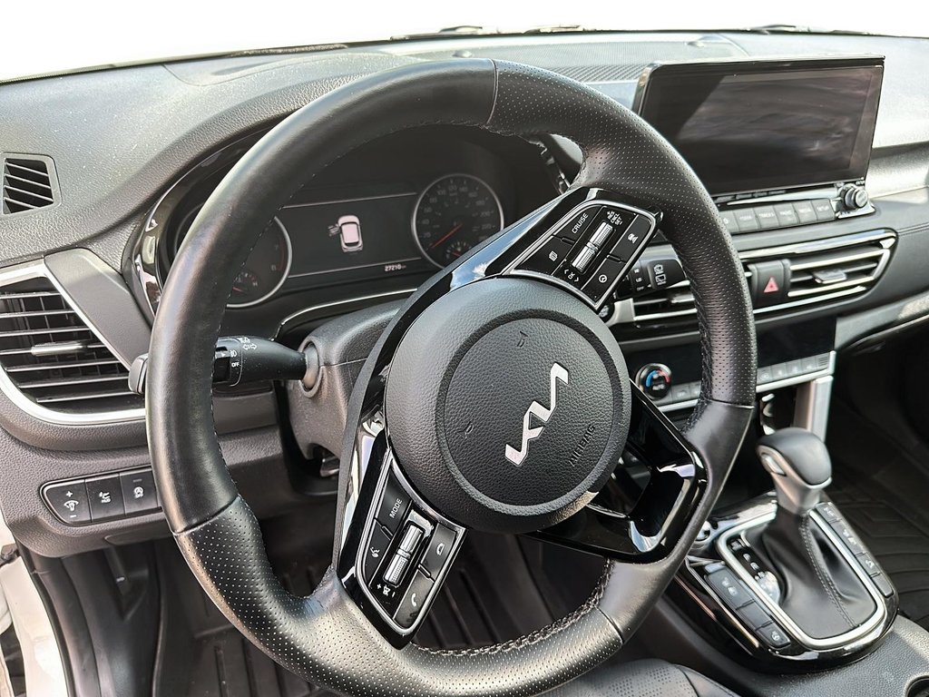 2022 Kia Seltos SX Turbo AWD in Brantford, Ontario - 10 - w1024h768px