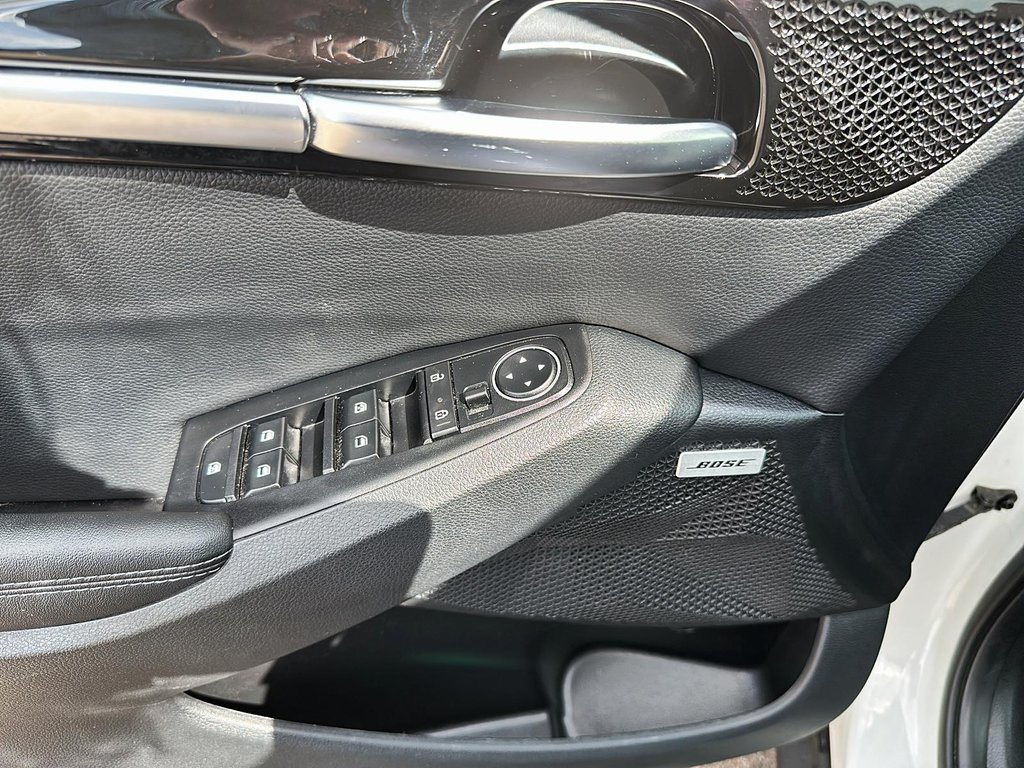 2022 Kia Seltos SX Turbo AWD in Brantford, Ontario - 9 - w1024h768px