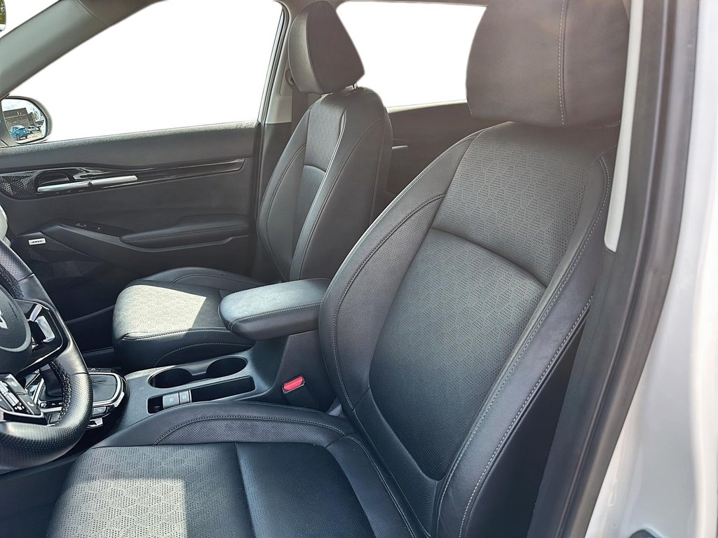 2022 Kia Seltos SX Turbo AWD in Brantford, Ontario - 7 - w1024h768px