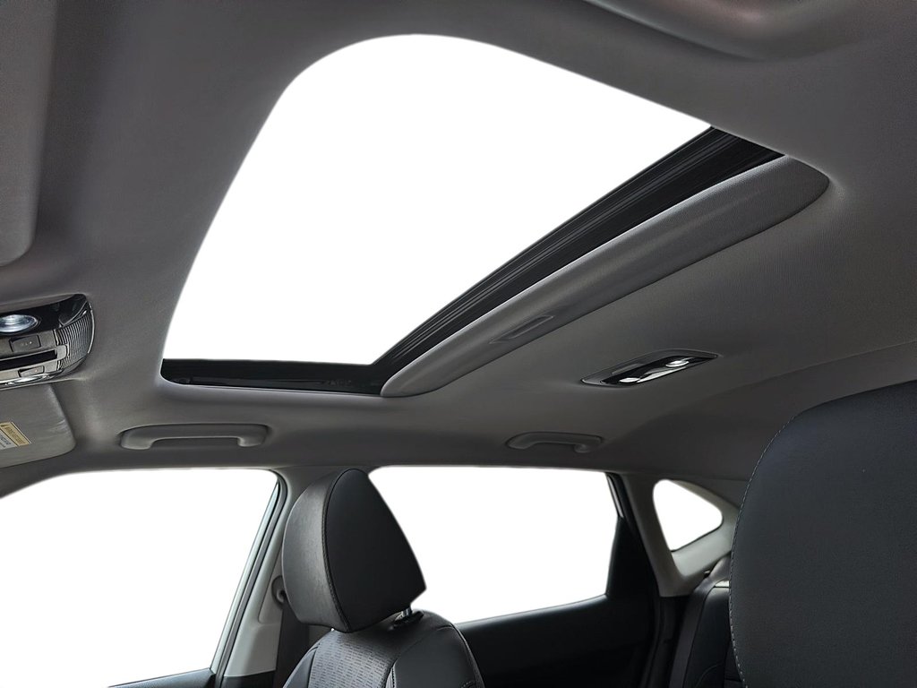 2022 Kia Seltos SX Turbo AWD in Brantford, Ontario - 16 - w1024h768px