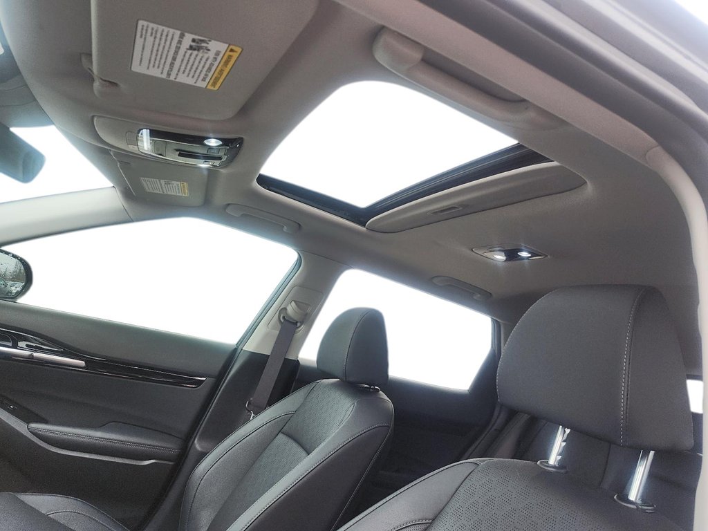 2023 Kia Seltos SX Turbo AWD in Brantford, Ontario - 16 - w1024h768px