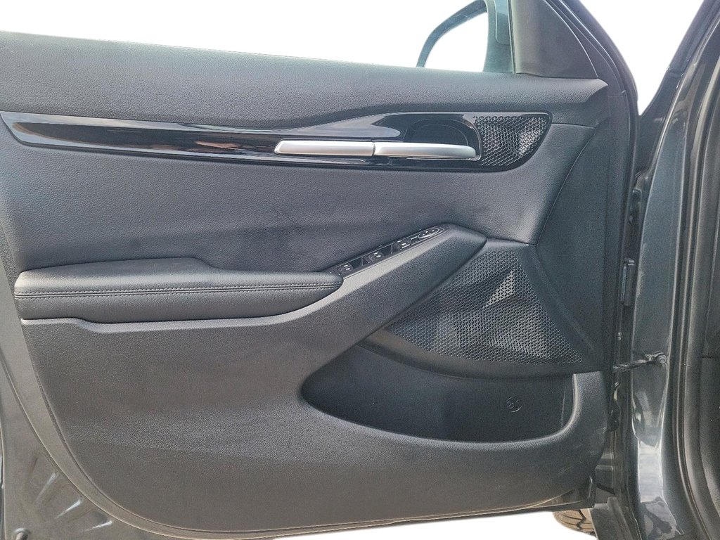 2023 Kia Seltos EX AWD in Brantford, Ontario - 8 - w1024h768px