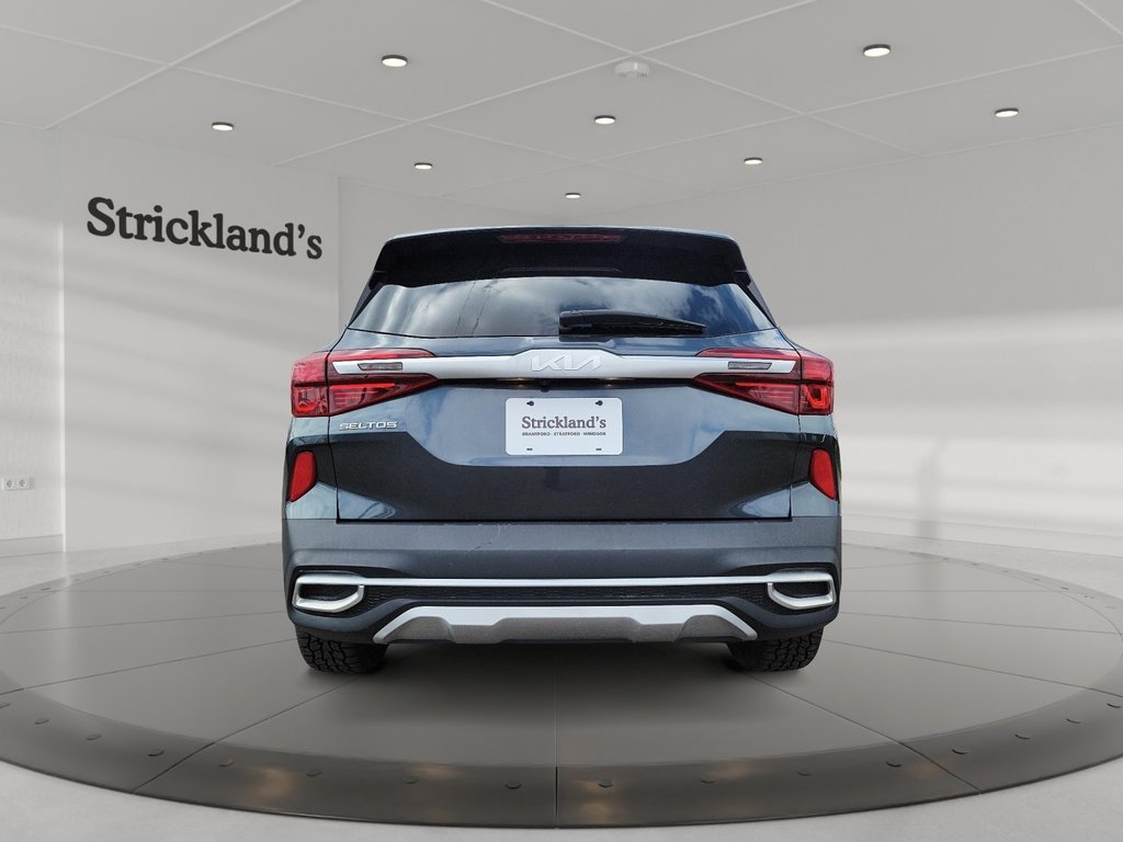 2023 Kia Seltos EX AWD in Brantford, Ontario - 3 - w1024h768px