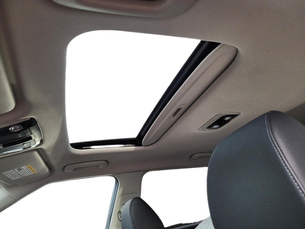 2023 Kia Seltos EX AWD in Brantford, Ontario - 15 - w1024h768px