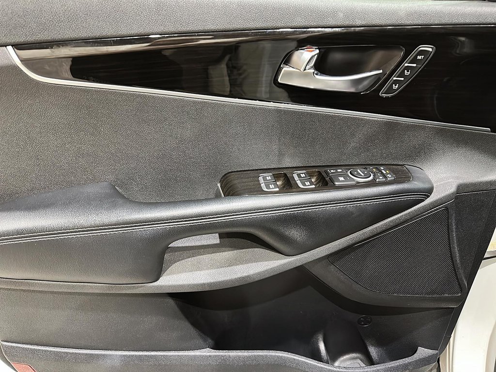 2019 Kia Sorento EX in Stratford, Ontario - 10 - w1024h768px