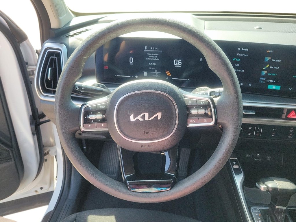 2024 Kia Sorento LX 2.5L AWD in Brantford, Ontario - 11 - w1024h768px